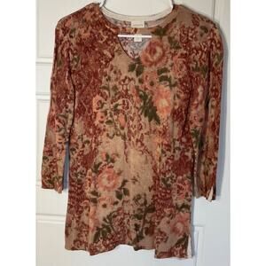 Chico's Pullover 3/4 Sleeve Keyhole Neckline Muted Rose Watercolor Top 1